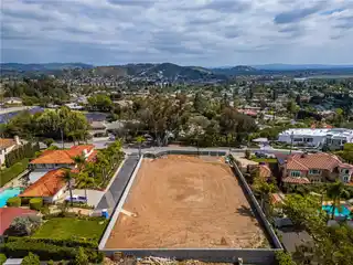 Rare Lot in Prestigious Villa Park
