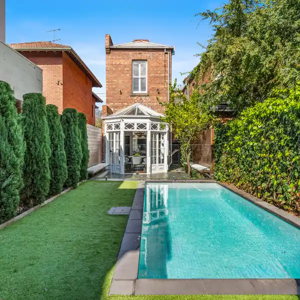 MASTERFULLY REIMAGINED VICTORIAN TERRACE
