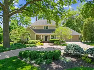 Exquisite Property on a Premier Golf Lot