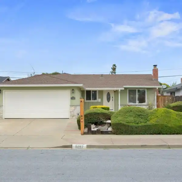 BEAUTIFULLY UPGRADED HOME