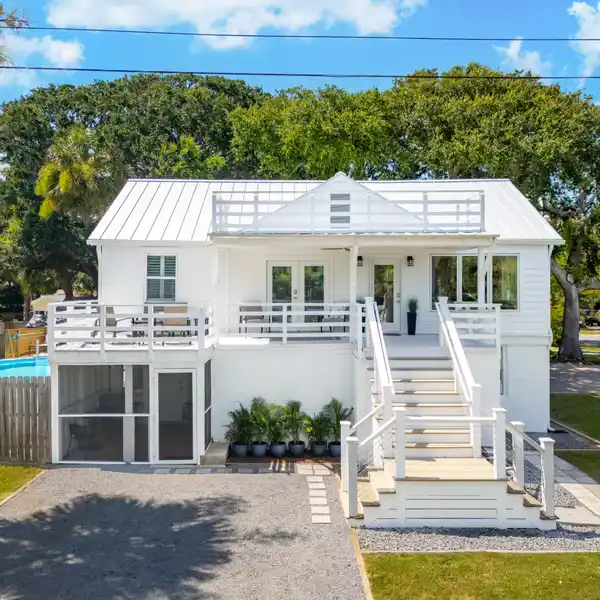 RENOVATED DUPLEX STEPS FROM ISLE OF PALMS BEACH