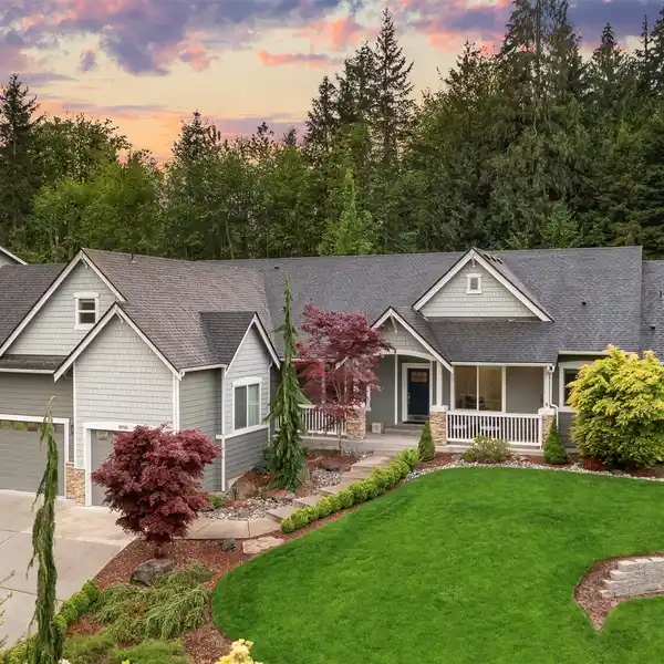 SINGLE-LEVEL LUXURY LIVING AT ITS FINEST IN HIDDEN RIDGE