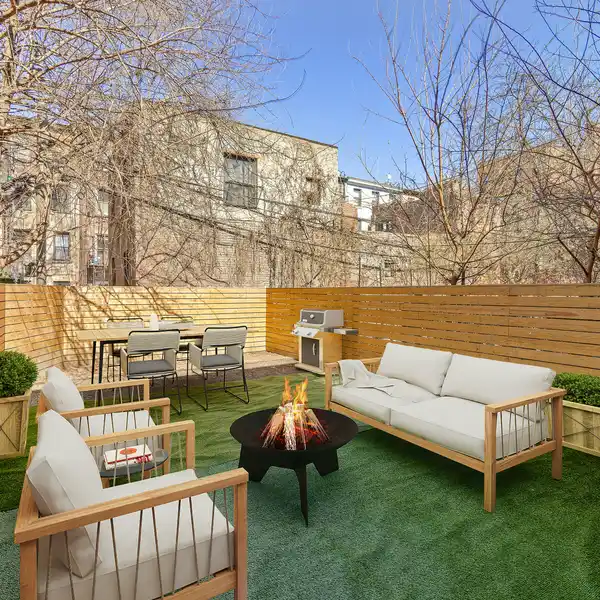 EXPANSIVE DUPLEX CONDO