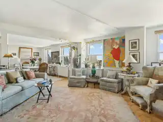 Bright Split Two Bedroom Apartment with Open Views