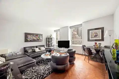 Special Apartment in the Museum Tower Condominium