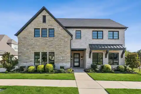 Gorgeous Open-Plan Modern Home