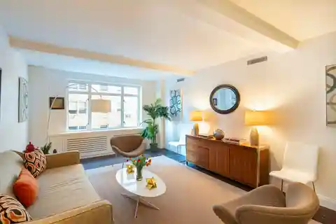 Triple Mint Condo at the Diamond House