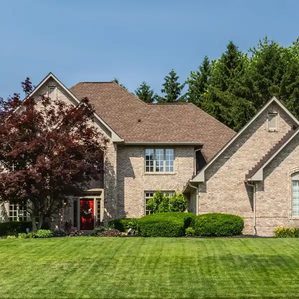TIMELESS ELEGANCE WITH MODERN UPDATES