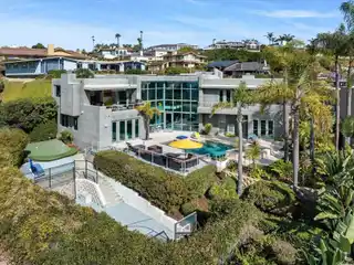 Contemporary Home with Breathtaking Ocean Views
