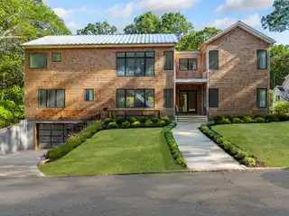 New Modern Beauty on a Quiet Street