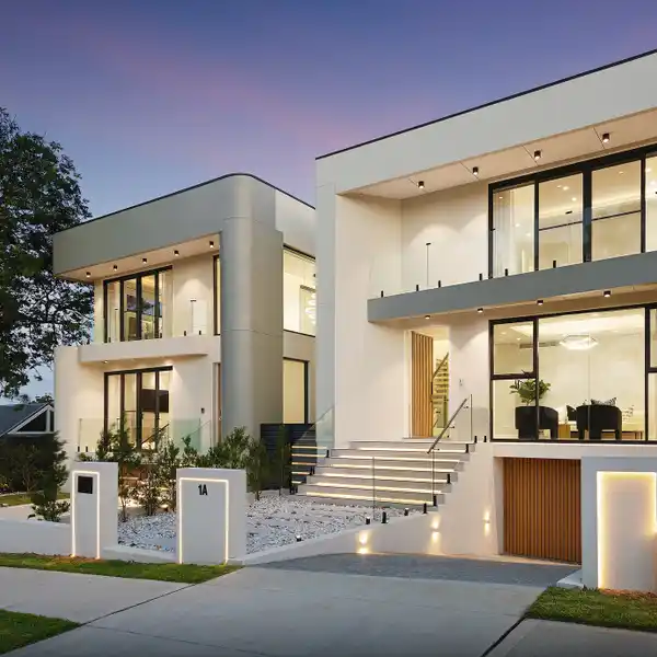 SLEEK NEW TRI-LEVEL SEMI-DETACHED DUPLEX