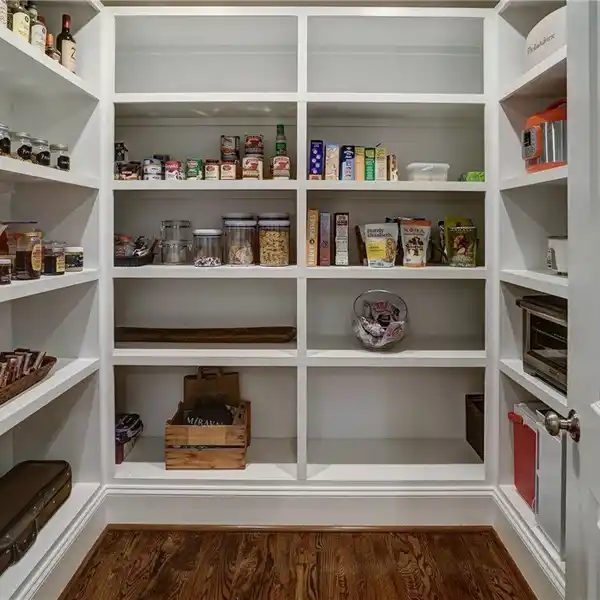 EXCEPTIONAL COMFORT AND CONVENIENCE