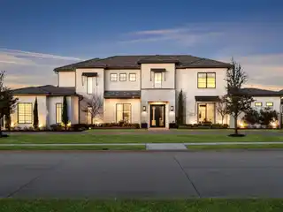 Premier Property in Exclusive Wimberly Place