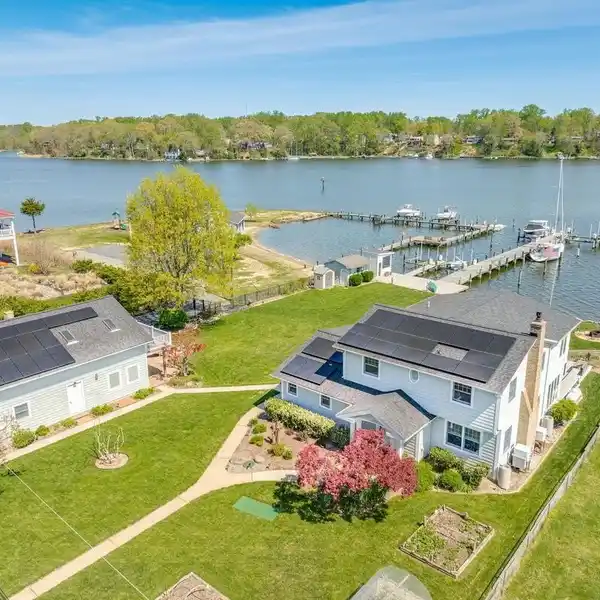 DUAL HOMES WITH STUNNING SOUTH RIVER VIEWS