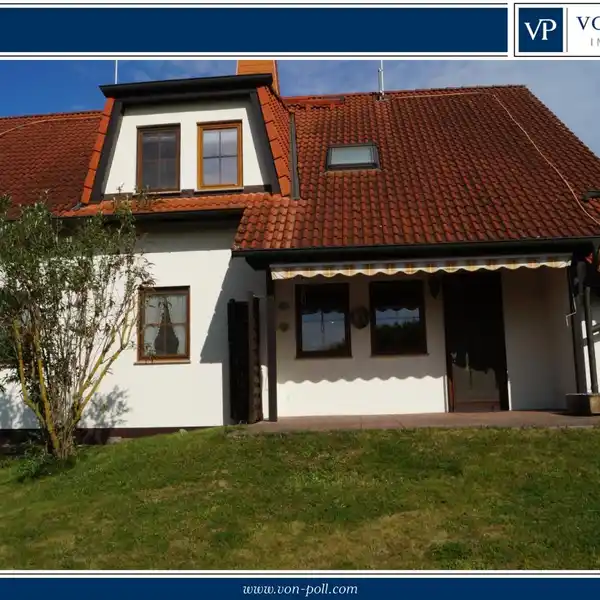 FANTASTICALLY LOCATED SINGLE-FAMILY HOME