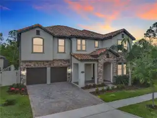 Elegant Pool Home in Horizon West