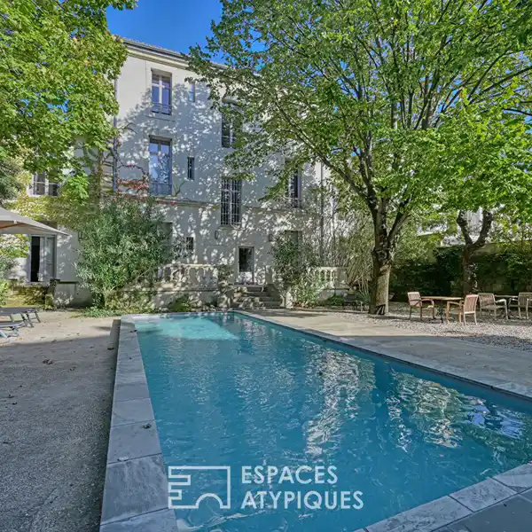 PRIVATE MANSION IN SOUGHT-AFTER AREA