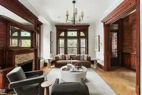 Corner Brownstone with Pool and Garage