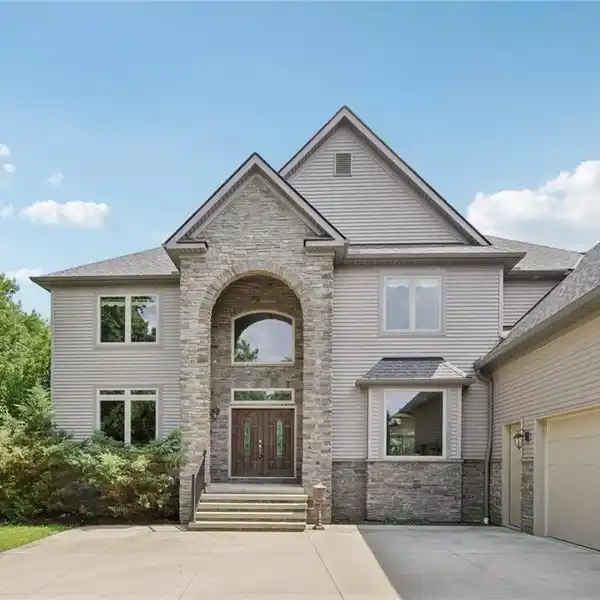 INVITING HOME WITH REFINED CHARM