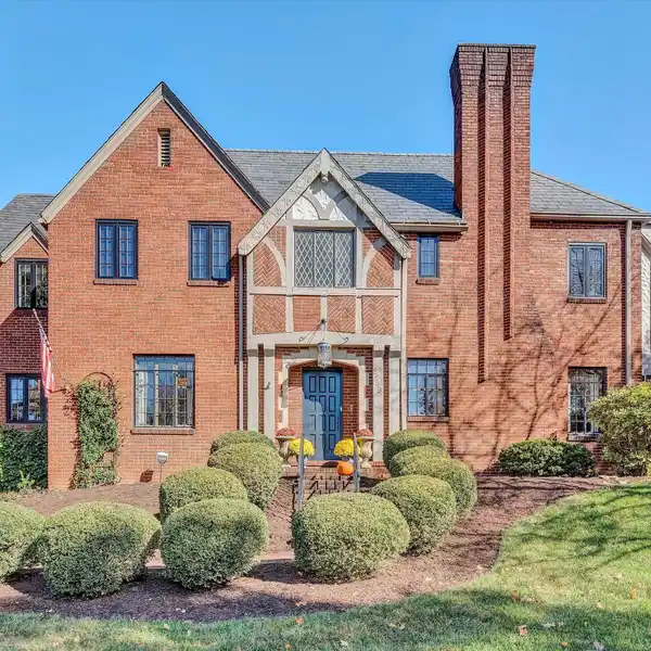 HISTORIC TUDOR STYLE WITH MODERN LUXURY UPGRADES