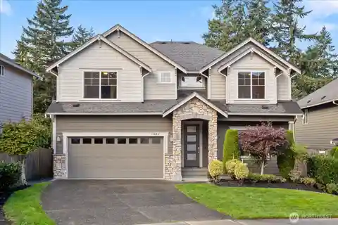 Stunning Home Backing to Meadowdale Beach Park