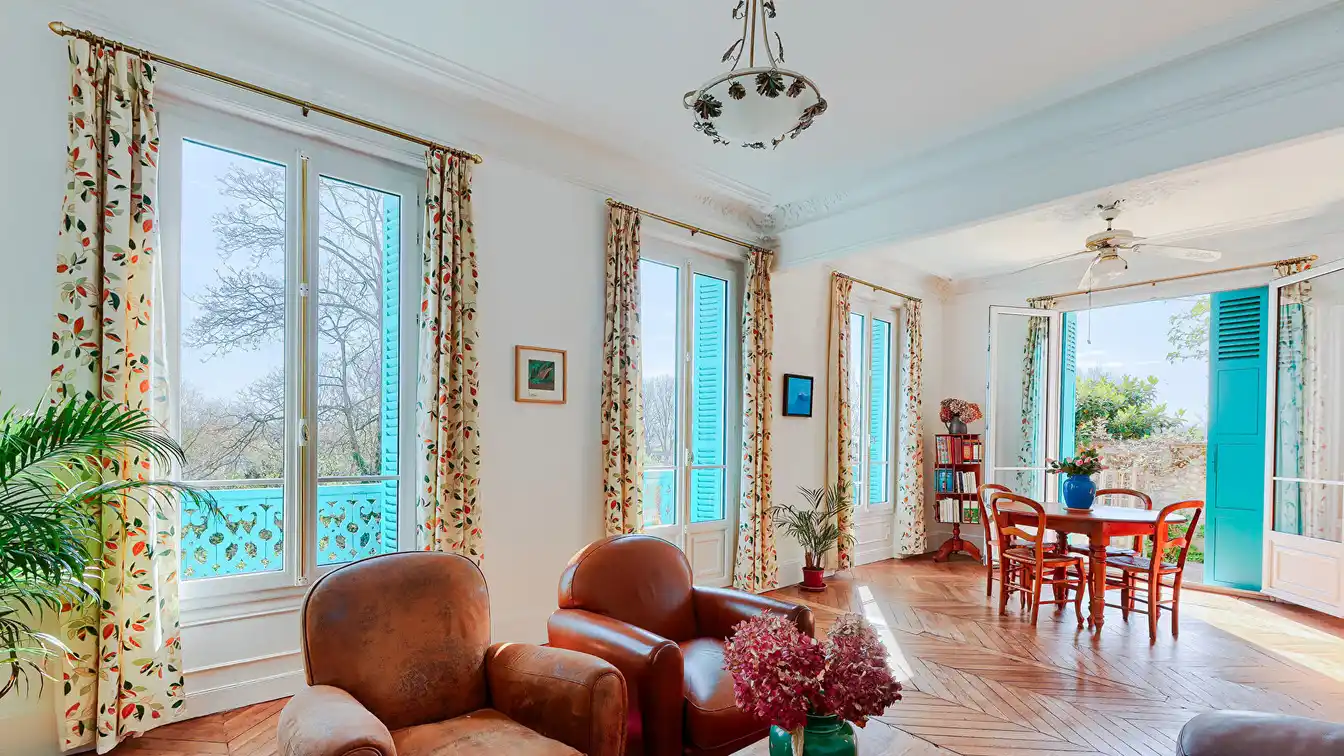 19th-century Mansion Overlooking the Marne River