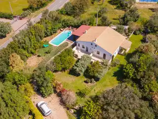 Six Bedroom Villa with Pool