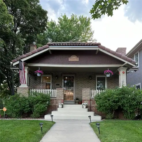 QUINTESSENTIAL BRICK BUNGALOW IN SOUGHT-AFTER CORY-MERRILL