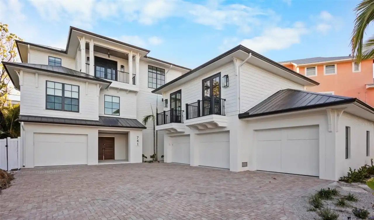 Breathtaking New Construction on Anna Maria Island