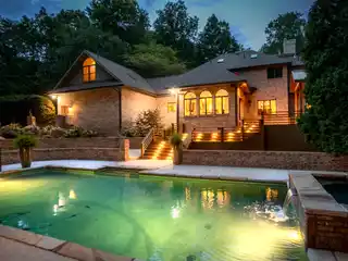 Luxury Living with Saltwater Pool Retreat