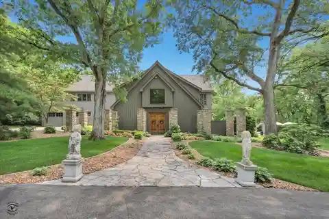 Expansive Lodge Home on Eight Wooded Acres