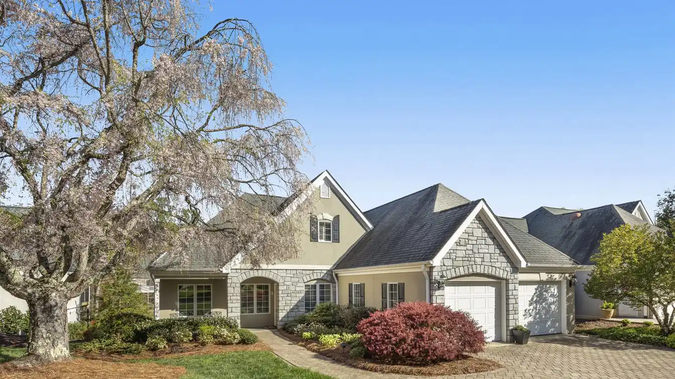 Exceptional Open-plan Home in Popular Devonshire