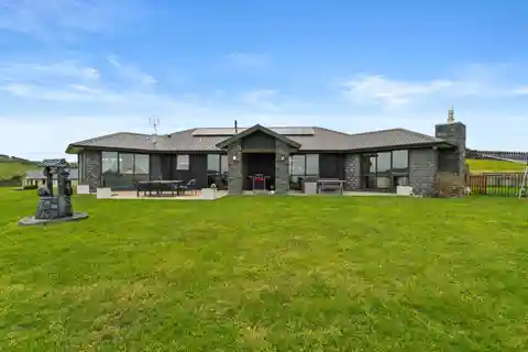 Elevated Lifestyle with Breathtaking Views