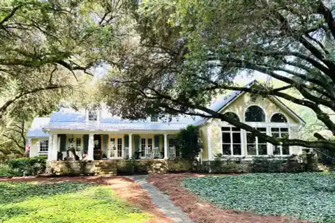 3.3-acre Low Country Estate