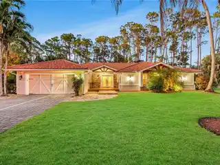 Endless Opportunities on 2.5 Acres