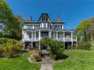 Grand Historic Circa 1855 Hudson Riverview Victorian