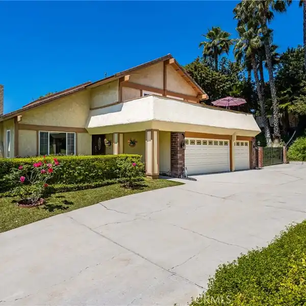 SOUTHERN CALIFORNIA LIVING AT ITS BEST