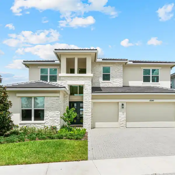 NEWLY BUILT RESIDENCE IN LA TERRE AT AVENIR