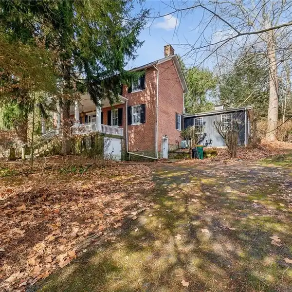 ONE-OF-A-KIND PROPERTY IN NORTH STRABANE