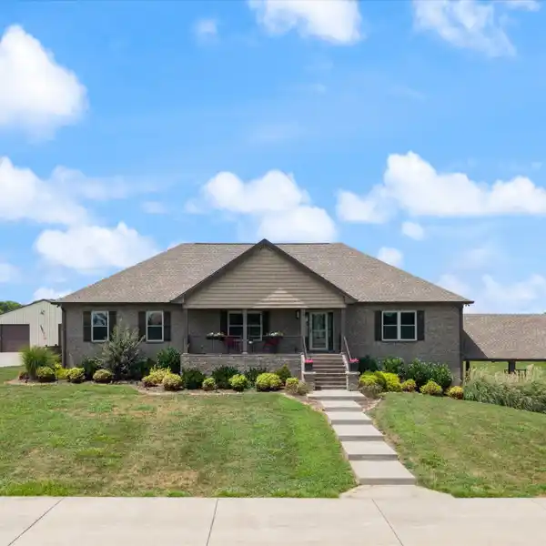 GORGEOUS RANCH HOME WITH FULL FINISHED BASEMENT
