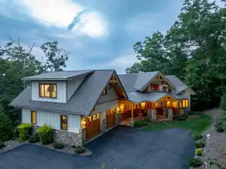 Custom Timber Frame Hybrid Residence