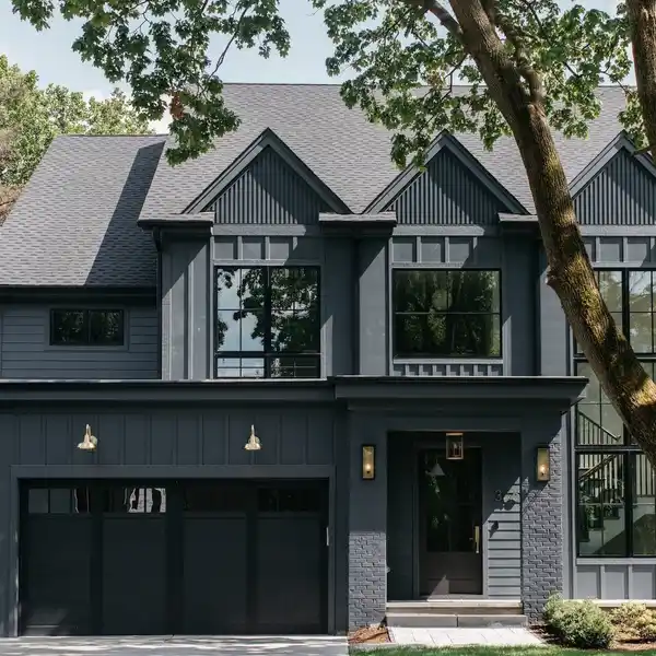 FORWARD-THINKING IN-HOUSE DESIGN FOR A TRULY UNIQUE HOME