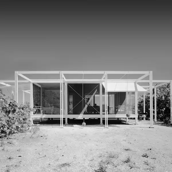 PAUL RUDOLPH'S ICONIC WALKER GUEST HOUSE