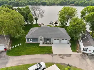 Serene Waterfront Rambler with Stunning Sunset Views