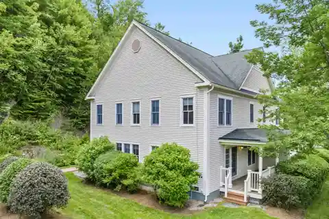 Charming New England Townhome