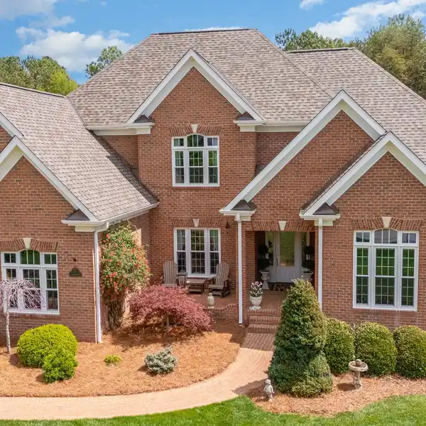 ABSOLUTE PERFECTION IN WOODBURY PARK
