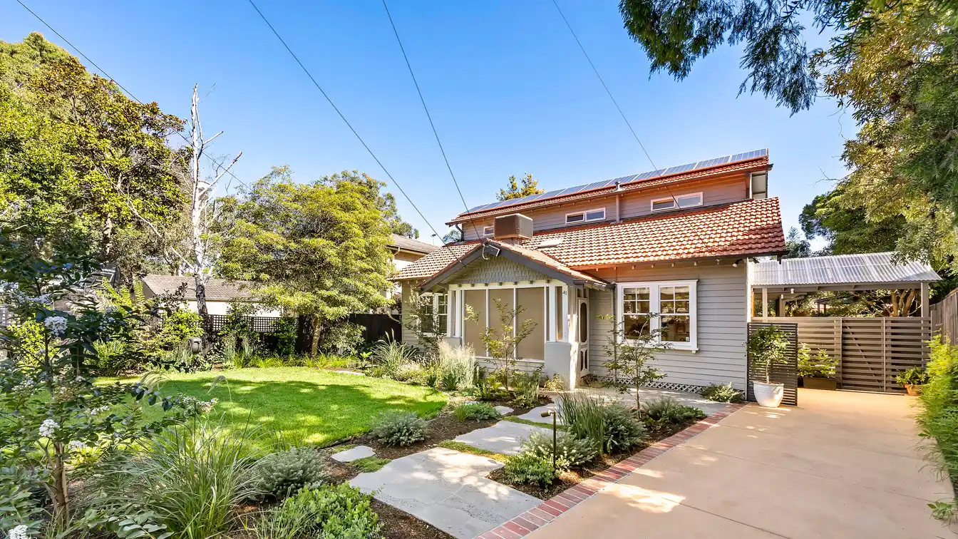 Family-friendly Oasis with Stunning Outdoor Entertainment Spaces
