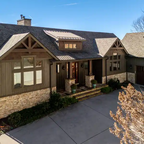 MARVELOUS MOUNTAIN HOME