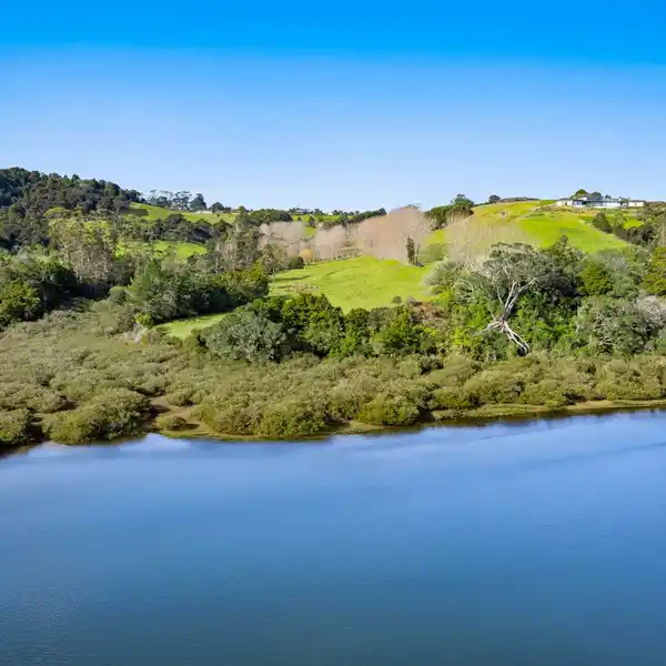 DREAM WATERFRONT LIFESTYLE – FUTURE POTENTIAL