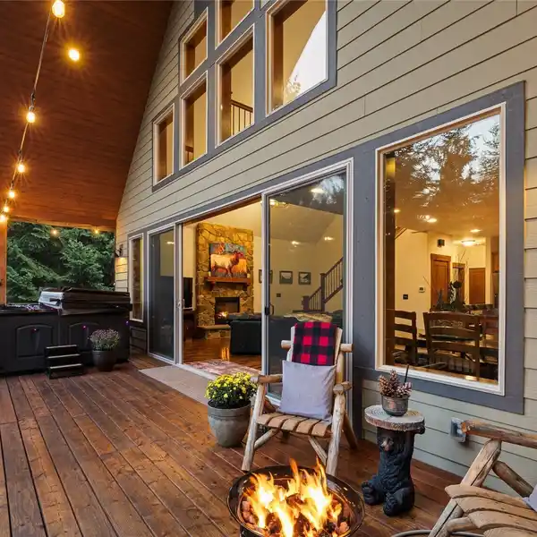 THREE-ACRE MOUNTAIN RETREAT